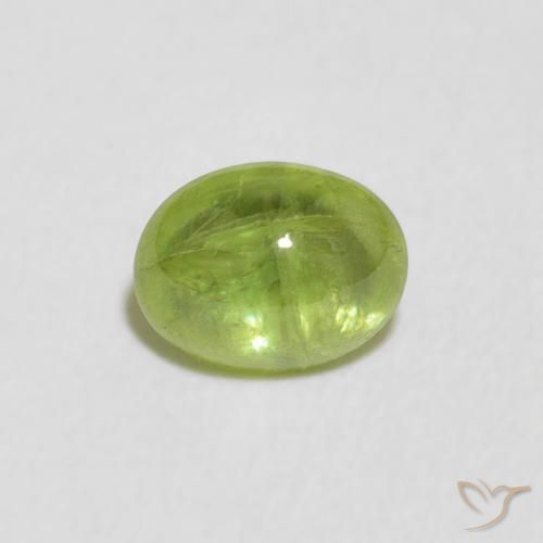 0.85ct طبيعي اخضر فاتح سيفين, بيضوي, شفاف