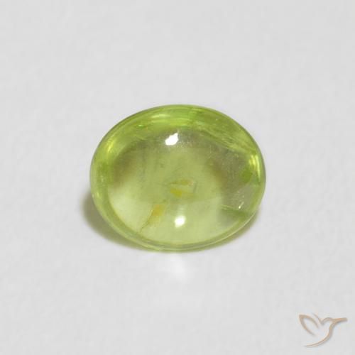 0.68ct طبيعي أخضر متوسط سيفين, بيضوي, شفاف