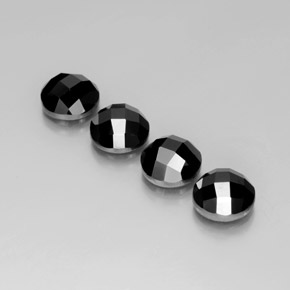 أحجار الإسبنيل أسود طبيعية، قصة دائرى، غير شفاف، وزنها 14.61 قيراط