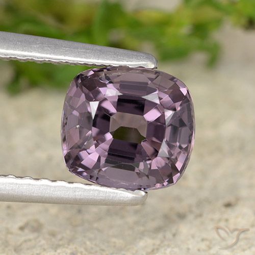 1.45ct طبيعي أرجواني غامق الإسبنيل, وسادة, VVS, Photo A