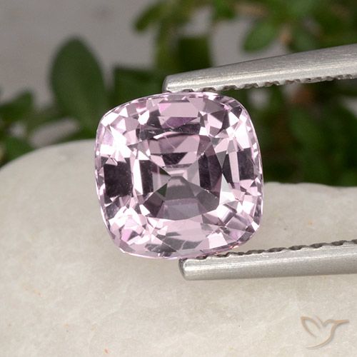 1.62ct طبيعي أرجوانى وردى فاتح جدا الإسبنيل, وسادة, VVS