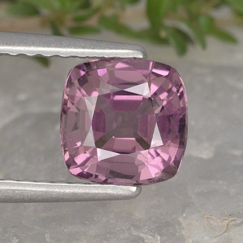 1.26ct طبيعي أرجواني غامق الإسبنيل, وسادة, VVS