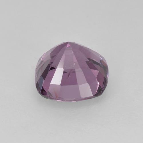 سبينيل طبيعي بلون بويسنبيري، وزن ‎1.34‎ قيراط، شكل قطع وسادة، مقاس ‎6.3x6.1‎ مم