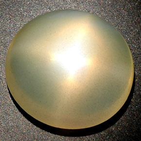 ستار مونستون كريمى برتقالى طبيعي، شفاف، 14.98 قيراط، شفاف / نصف شفاف