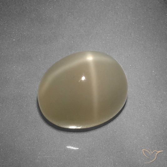 5.32ct طبيعي برتقالى داكن-متوسط ستار مونستون, بيضوي, نصف شفاف