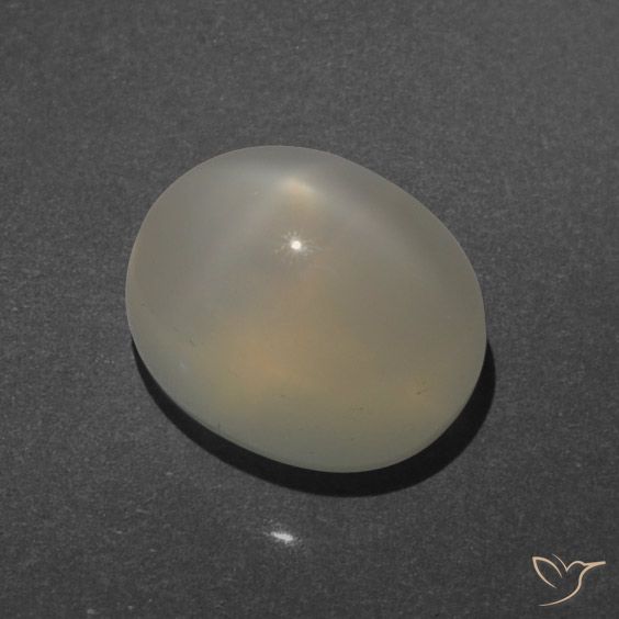 4.49ct طبيعي بنى ترابى ستار مونستون, بيضوي, نصف شفاف, Photo A
