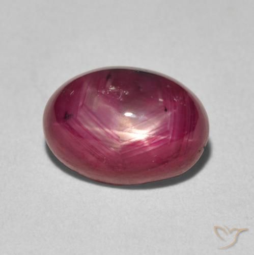 3.77ct طبيعي أحمر غامق ياقوت نجمة, بيضوي, غير شفاف