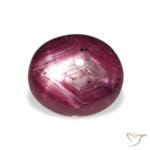ياقوت نجمة Medium Dark-Purple طبيعي، بيضوي، 3.82 قيراط، غير شفاف