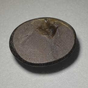 نجمة الياقوت أسود طبيعي، قصة بيضاوى، 2.25 قيراط، غير شفاف