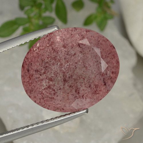 13.88ct طبيعي وردى زهرى كوارتز الفراولة, بيضوي, نصف شفاف