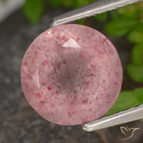 1.90ct طبيعي وردى فاتح-متوسط كوارتز الفراولة, دائري, نصف شفاف