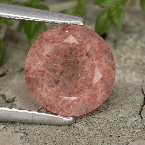 1.76ct طبيعي وردى داكن كوارتز الفراولة, دائري, نصف شفاف