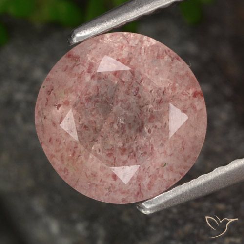 1.83ct طبيعي وردى داكن كوارتز الفراولة, دائري, نصف شفاف