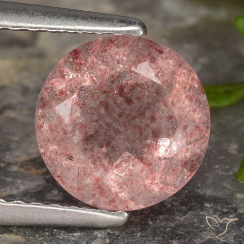1.81ct طبيعي وردى متوسط كوارتز الفراولة, دائري, نصف شفاف