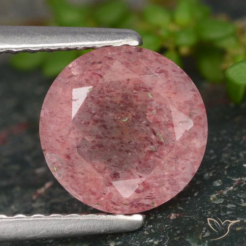 1.65ct طبيعي وردى داكن-متوسط كوارتز الفراولة, دائري, نصف شفاف