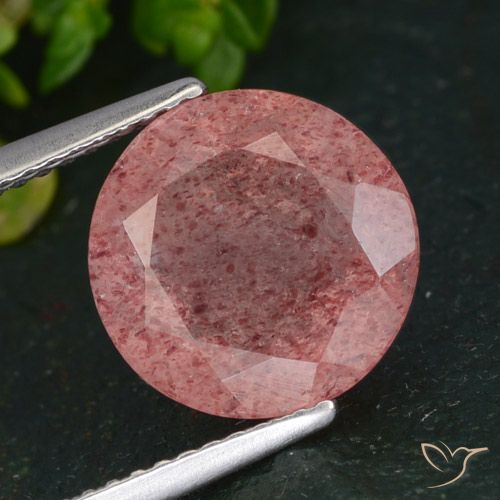 4.29ct طبيعي وردى غامق كوارتز الفراولة, دائري, نصف شفاف