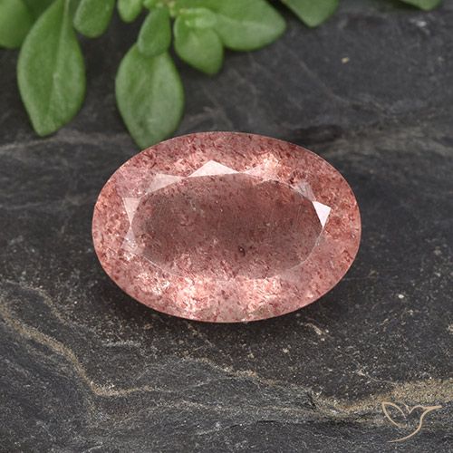 5.79ct طبيعي وردى زهرى كوارتز الفراولة, بيضوي, نصف شفاف