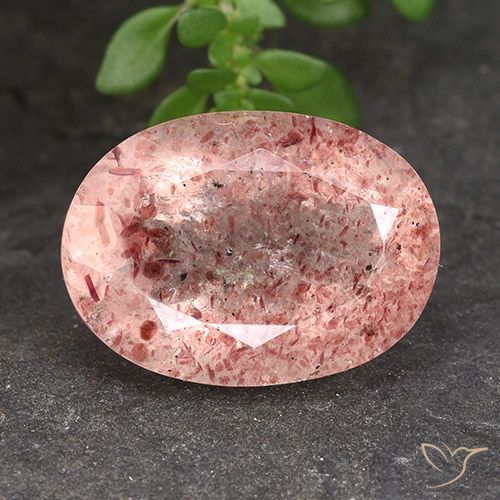 5.79ct طبيعي وردى توت العليق كوارتز الفراولة, بيضوي, نصف شفاف