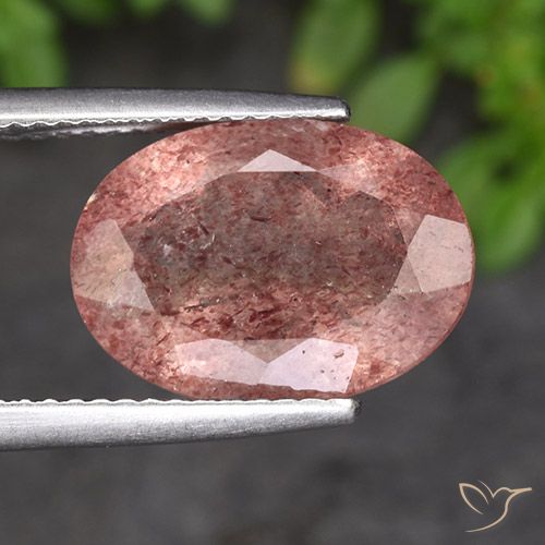 4.85ct طبيعي وردى زهرى كوارتز الفراولة, بيضوي, نصف شفاف