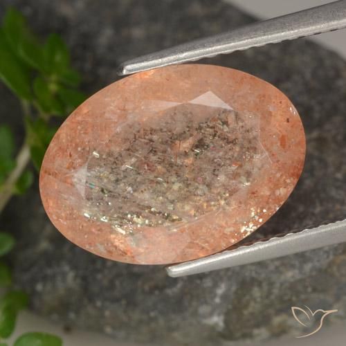 5.54ct طبيعي Medium Light-Orange حجر الشمس, بيضوي, نصف شفاف
