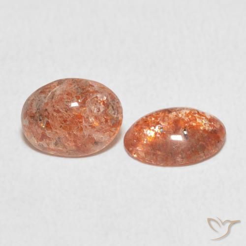 أحجار حجر الشمس Medium Light-Orange طبيعية، بيضوي، نصف شفاف، وزنها 1.83 قيراط
