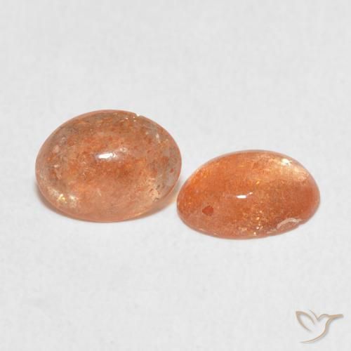 أحجار حجر الشمس Medium Light-Orange طبيعية، بيضوي، نصف شفاف، وزنها 1.93 قيراط