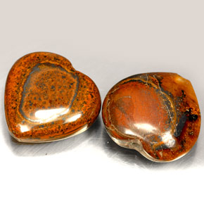 أحجار عين النمر متعدد الألوان طبيعية، شكل القلب، غير شفاف، وزنها  قيراط