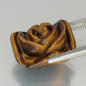 Tiger's Eye طبيعي بلون أسود، وزن ‎11.96‎ قيراط، شكل شكل خيالي، مقاس ‎15.1x14.3‎ مم