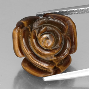 Tiger's Eye طبيعي بلون بني ذهبي، وزن ‎11.87‎ قيراط، شكل شكل خيالي، مقاس ‎15.8x15.4‎ مم