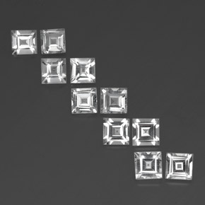 توباز طبيعي بلون أبيض، وزن ‎‎ قيراط، شكل مربع، مقاس ‎5.2x5.2‎ مم