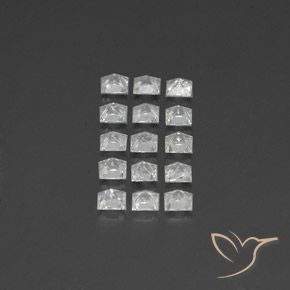 أحجار توباز أبيض طبيعية، مربع، VS-SI، وزنها 3.82 قيراط