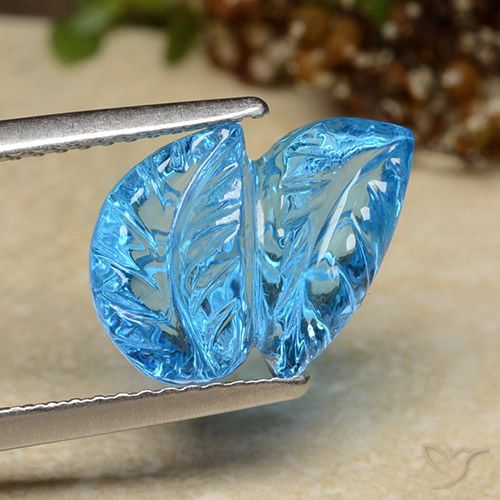 5.81ct طبيعي الأزرق السويسري توباز, قص وردة, شفاف