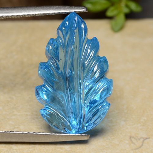 13.36ct طبيعي الأزرق السويسري توباز, قص وردة, شفاف