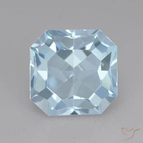 5.73ct طبيعي أزرق سماوى توباز, قص الزمرد, VVS-VS