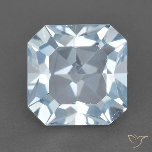 5.79ct طبيعي أزرق سماوى توباز, قص الزمرد, VVS-VS