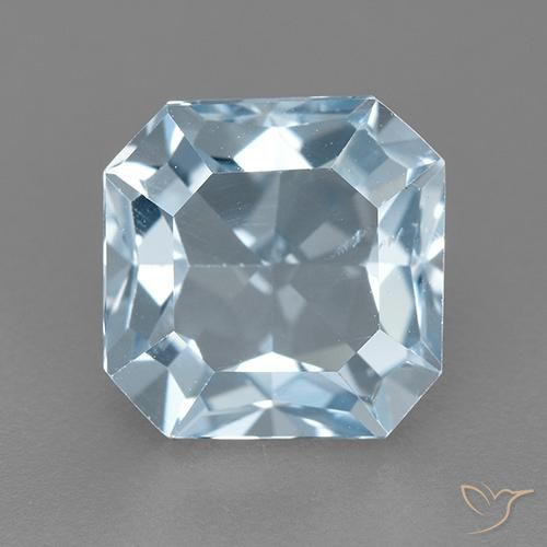 3.27ct طبيعي أزرق سماوى توباز, قص الزمرد, VVS-VS