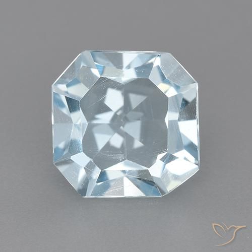 2.38ct طبيعي أزرق سماوى توباز, قص الزمرد, VVS-VS