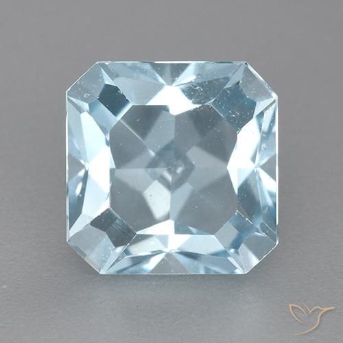 3.29ct طبيعي أزرق سماوى توباز, قص الزمرد, VVS-VS