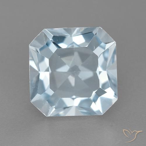 3.13ct طبيعي أزرق سماوى توباز, قص الزمرد, VVS-VS
