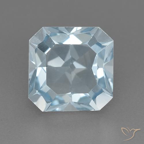 3.25ct طبيعي أزرق سماوى توباز, قص الزمرد, VVS