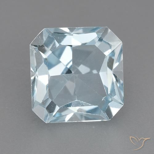 3.02ct طبيعي أزرق سماوى توباز, قص الزمرد, VVS
