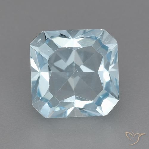 3.22ct طبيعي أزرق سماوى توباز, قص الزمرد, VVS