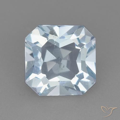 2.86ct طبيعي أزرق سماوى توباز, قص الزمرد, VVS-VS