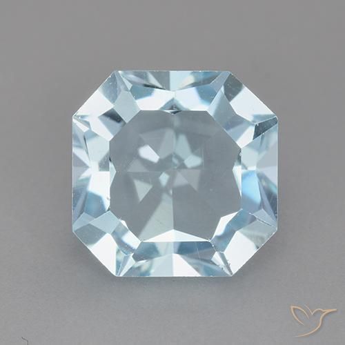 3.94ct طبيعي أزرق سماوى توباز, قص الزمرد, VVS-VS