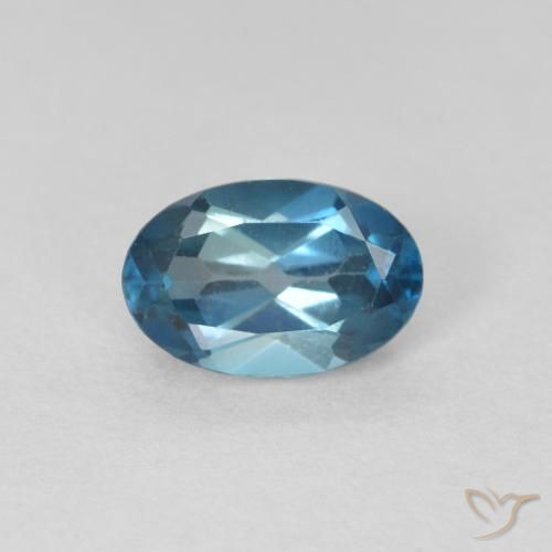 0.62ct طبيعي أزرق لندنى توباز, بيضوي, VVS