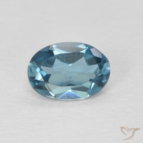 0.90ct طبيعي أزرق لندنى توباز, بيضوي, VVS