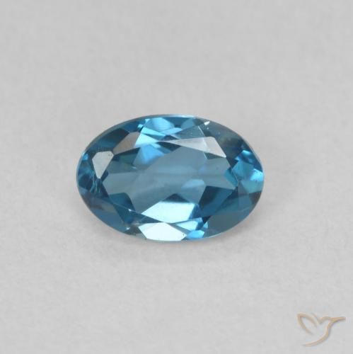 0.59ct طبيعي أزرق لندنى توباز, بيضوي, VVS