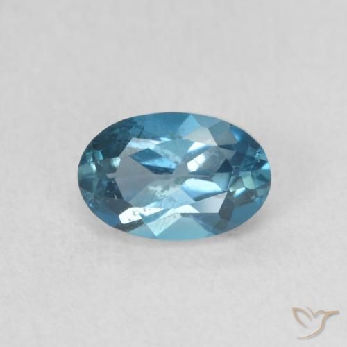 0.66ct طبيعي أزرق لندنى توباز, بيضوي, قليلا جدا
