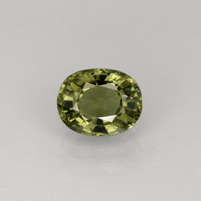 تورمالين طبيعي بلون أخضر مصفر، وزن ‎1.00‎ قيراط، شكل بيضاوى، مقاس ‎6.8x5.4‎ مم