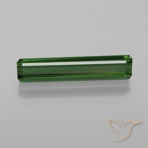1.35ct طبيعي أخضر غامق تورمالين, قص الزمرد, VVS-VS
